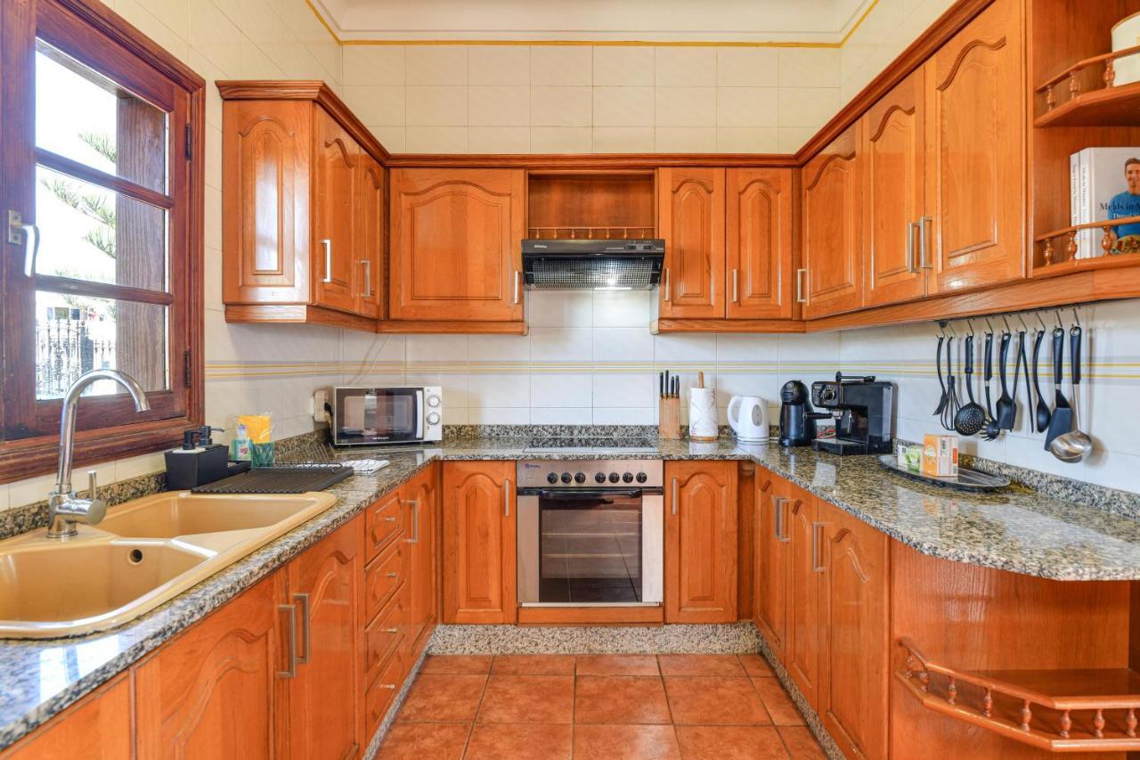 Villa Alex ปูแอร์โตเดลคาร์เมน ภายนอก รูปภาพ